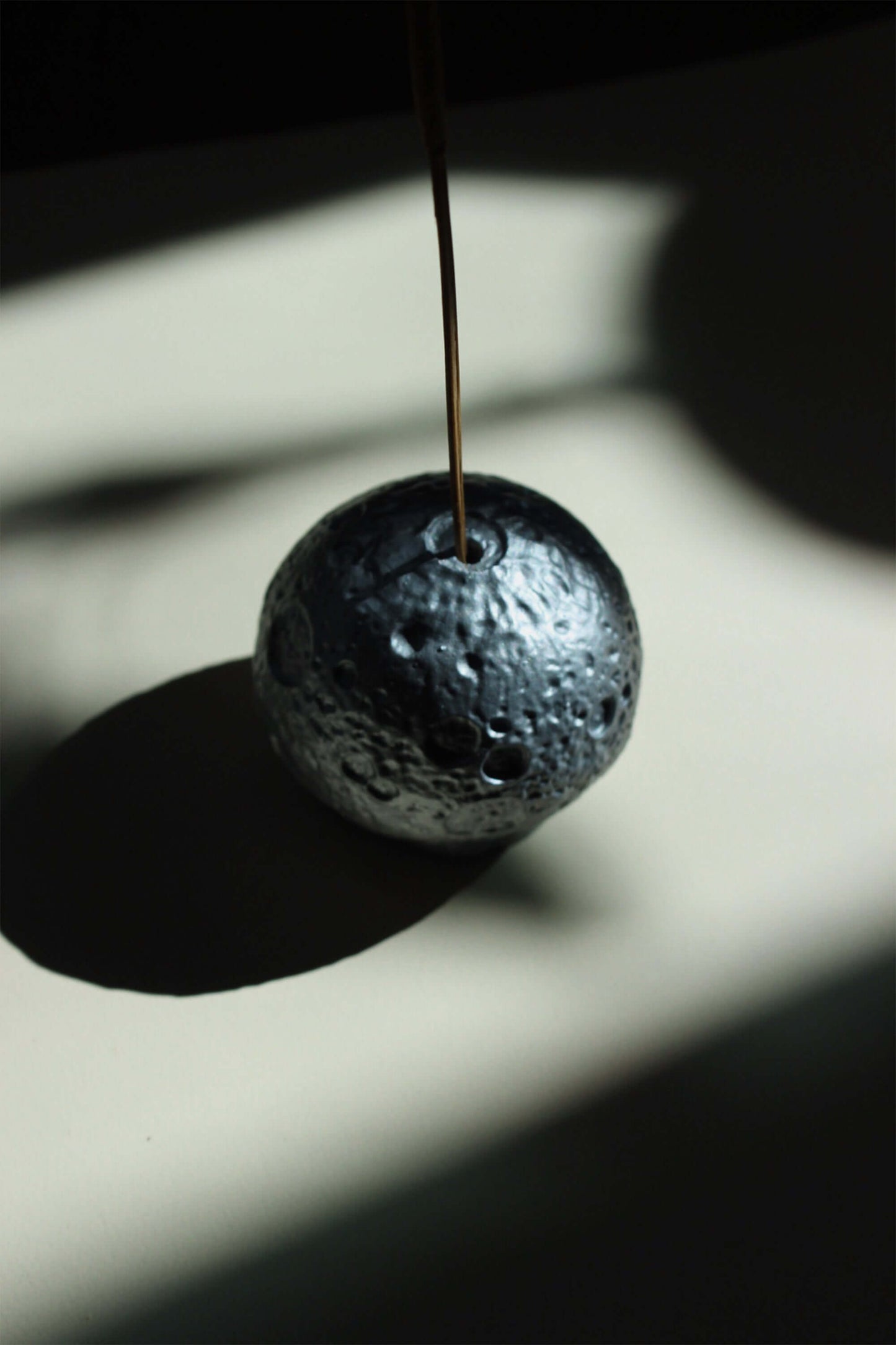 Full moon incense stick holder
