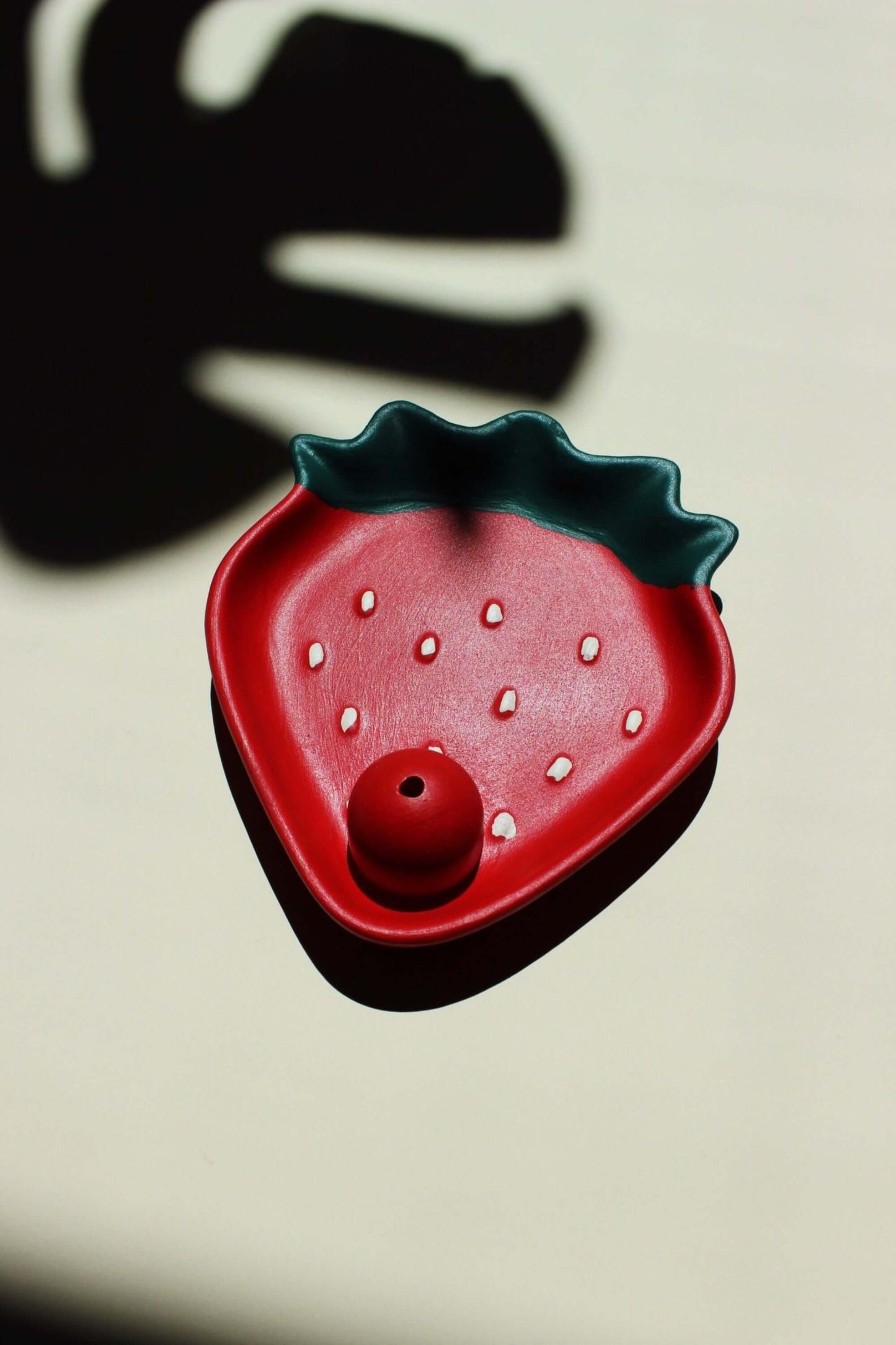 Strawberry shaped incense holder