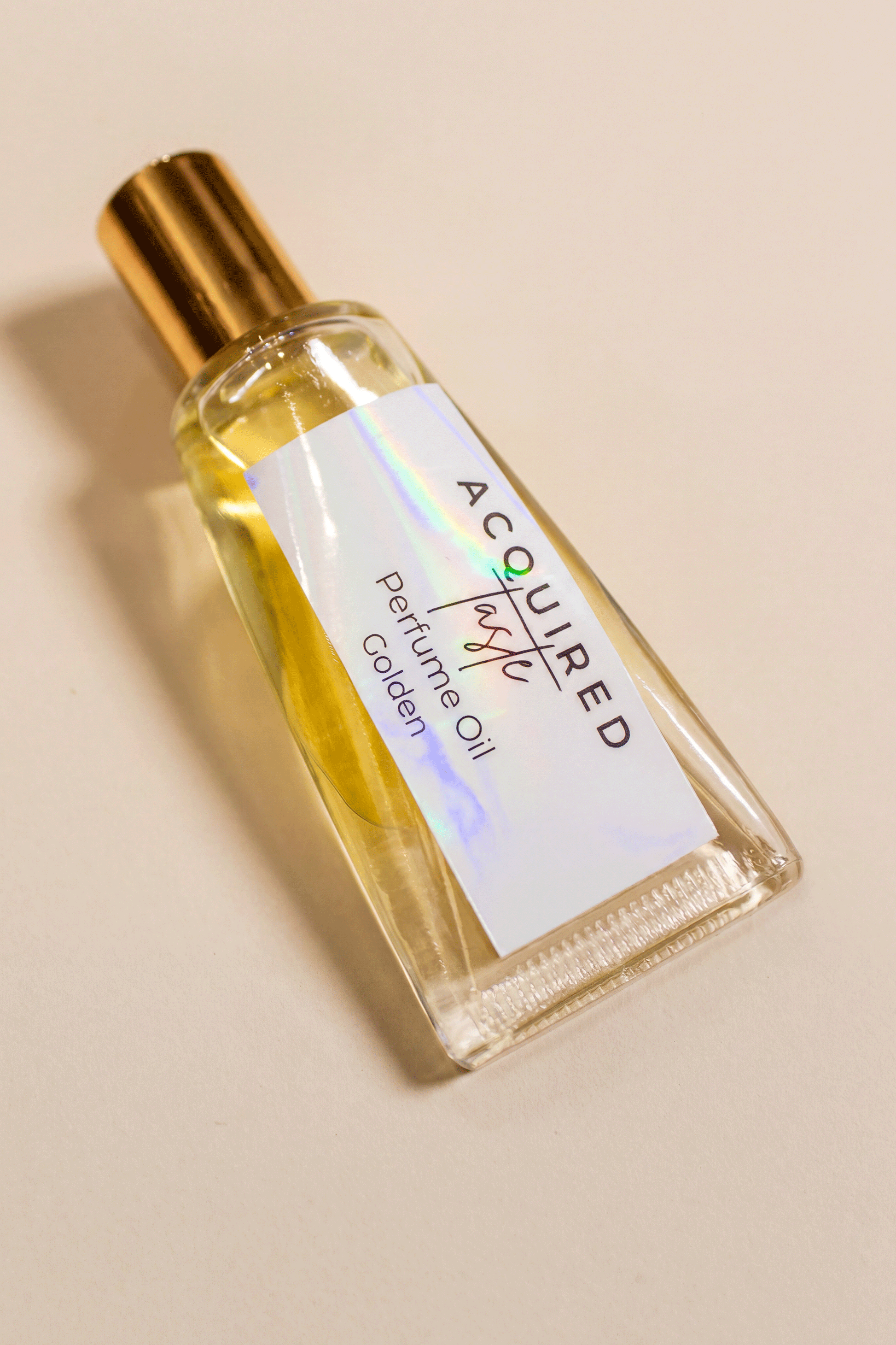 Golden-Perfume-Oil-Single-Styled-Firefly