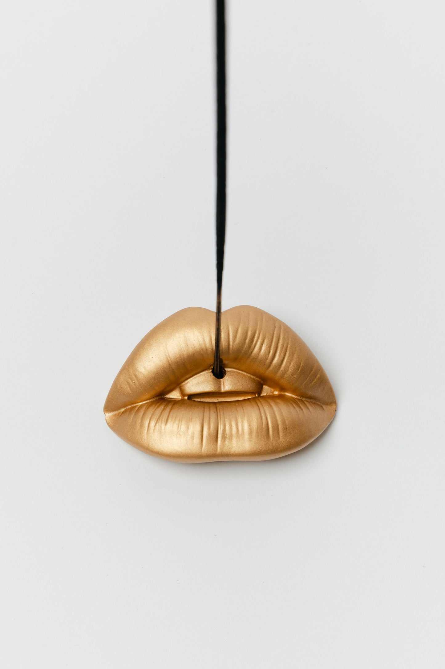 Dame Beso Incense Stick Holder