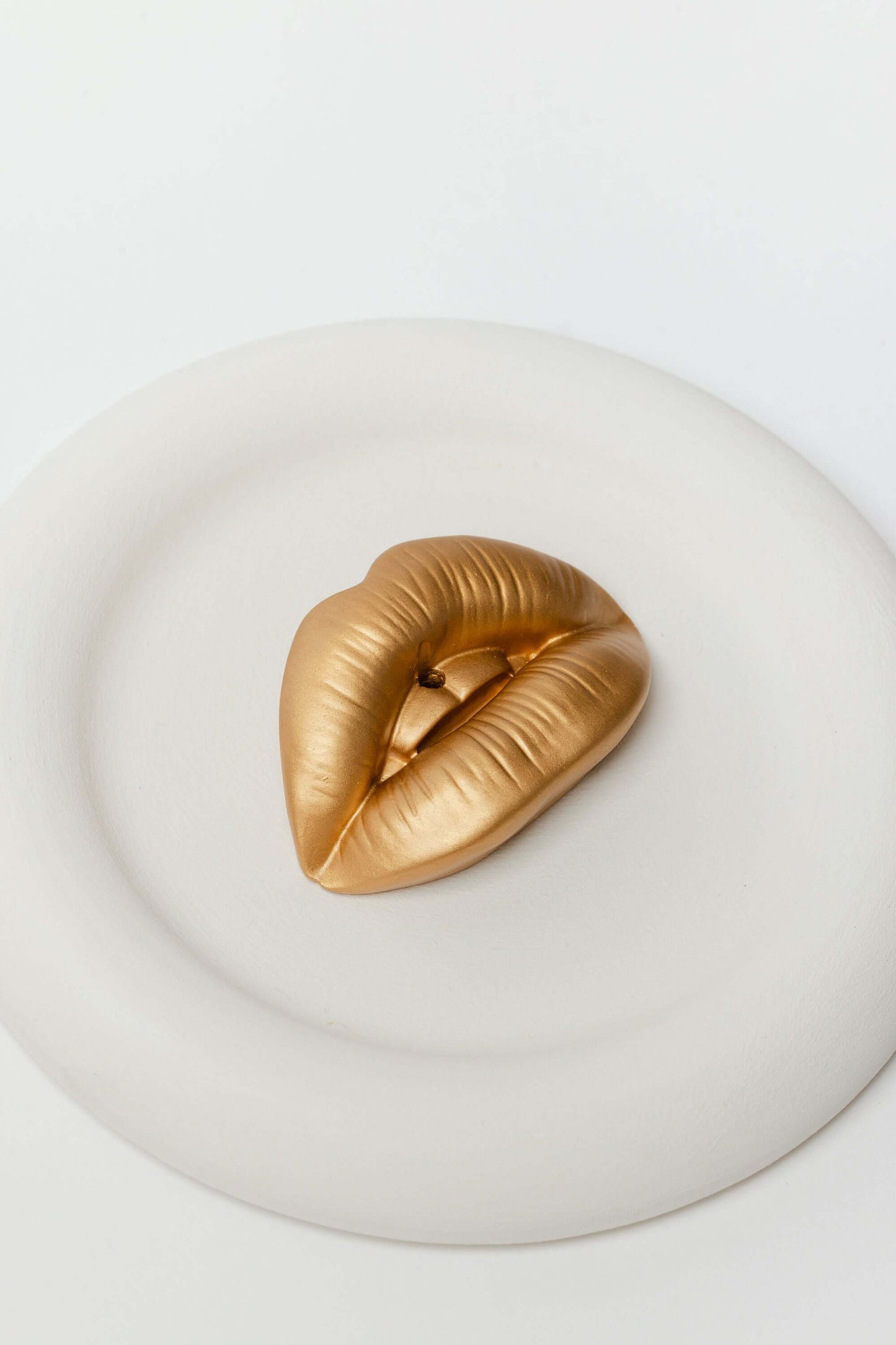 Dame Beso Incense Stick Holder + Coaster