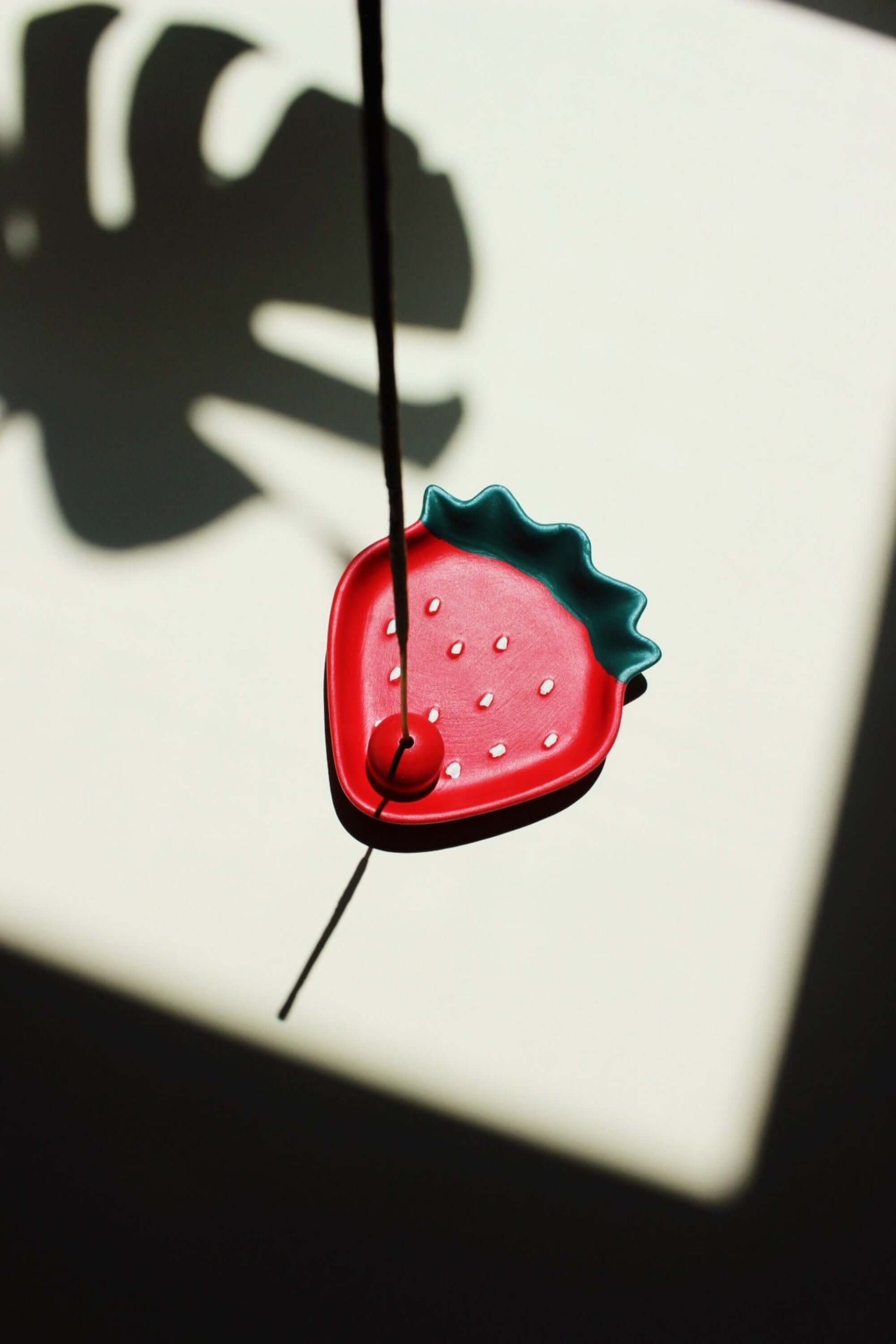 Strawberry shaped incense holder